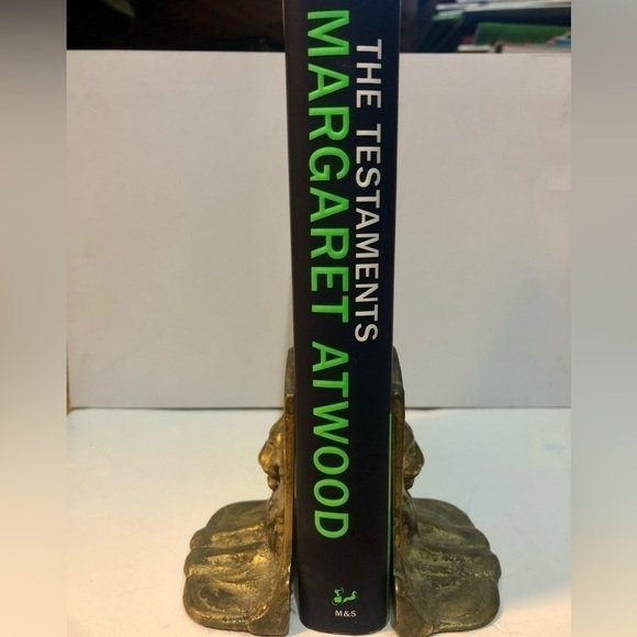 📖 Book: The Testaments - Margaret Atwood - Picture 2 of 6